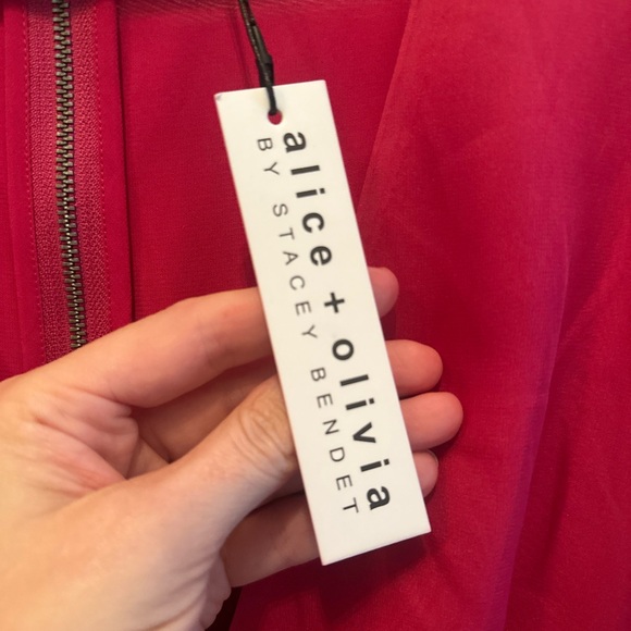 NWT Alice + Olivia Sion raspberry crinkle chiffon midi dress Size 8 - Picture 5 of 6